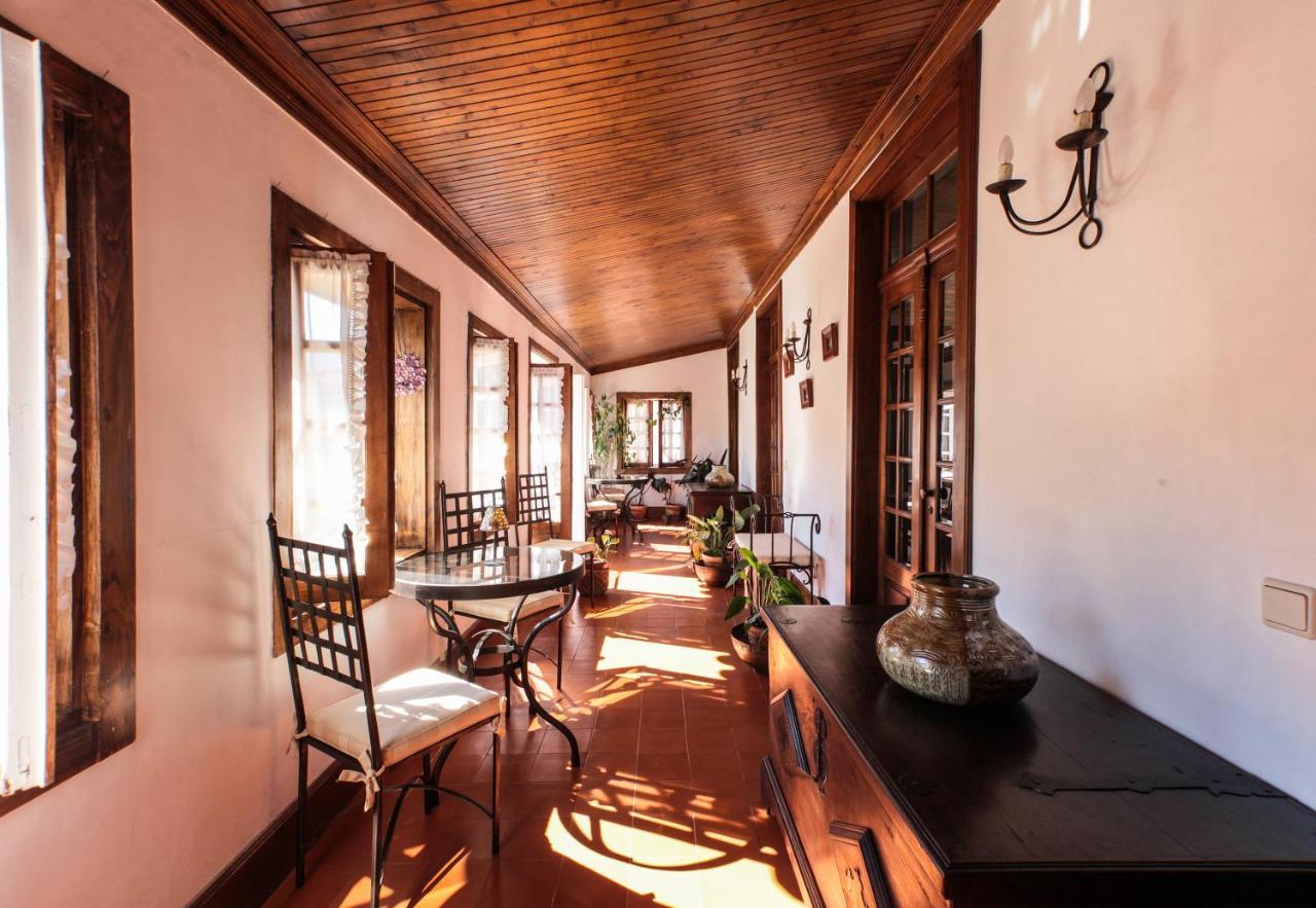 Casa De Carcavelos Кабесейраш-ді-Башту Екстер'єр фото